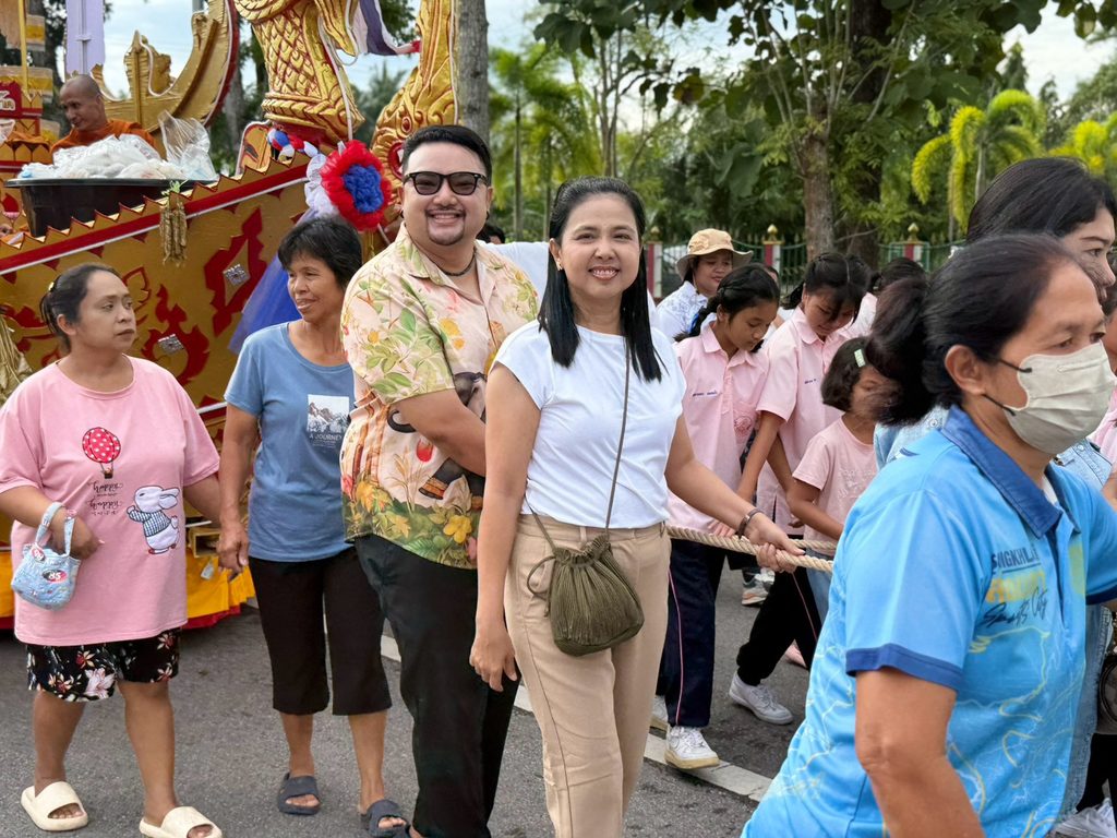 มทร.ศรีวิชัย วิทยาเขตตรัง ร่วมประเพณีไทยสืบทอดวิถีวัฒนธรรมท้องถิ่น “ลากพระ ณ วัดสิเกา และวัดไม้ฝาด” - มทร.ศรีวิชัย (RMUTSV)